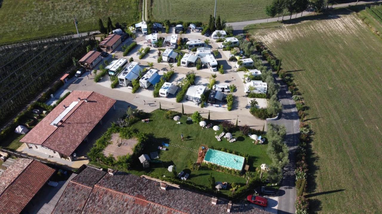 Agricamping Mabellini Orlando Desenzano del Garda Zewnętrze zdjęcie
